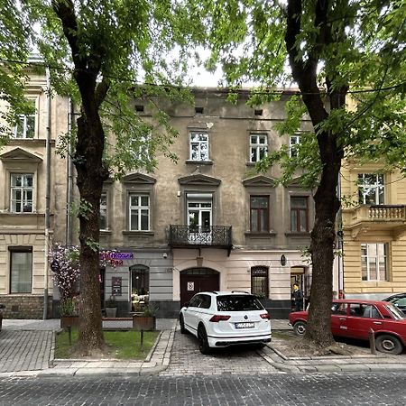 Modern Apartment In The City Center Lwów Zewnętrze zdjęcie
