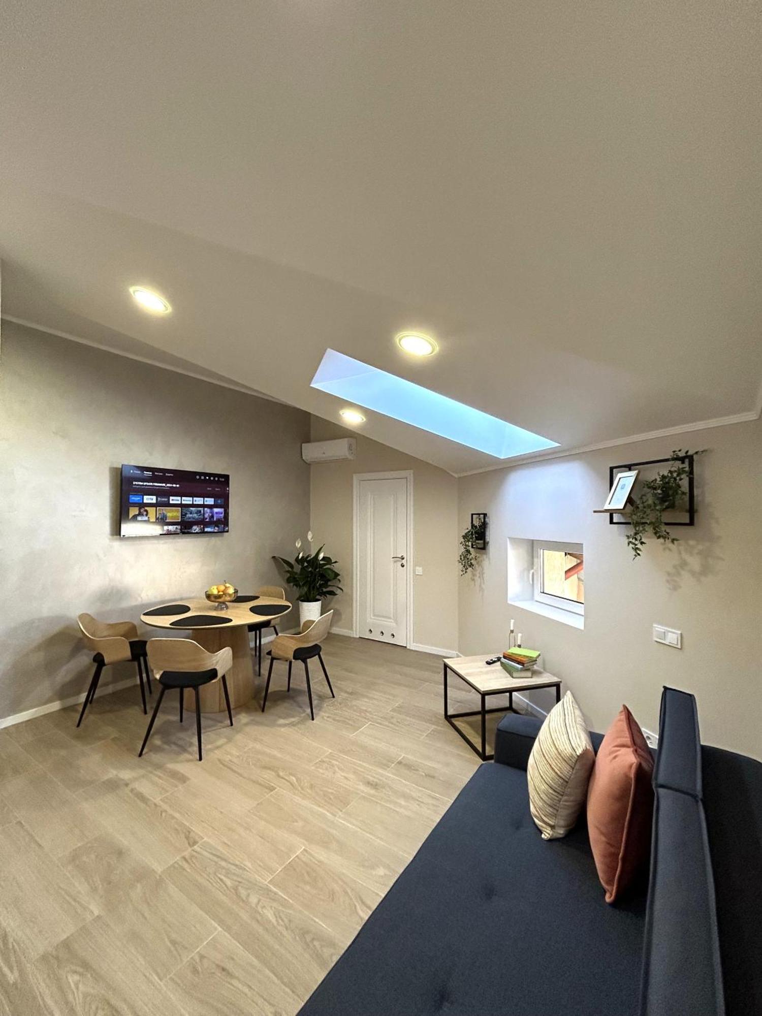 Modern Apartment In The City Center Lwów Zewnętrze zdjęcie